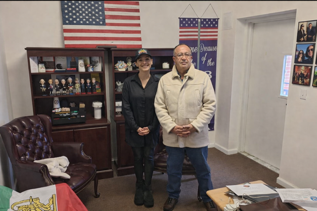 IMDO Heyeti, Lily Zafaranloo’yu Staten Island’daki Ofisinde Ziyaret Etti- English Below